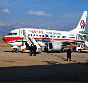 三义机场托运航空快运业稳步发展的原因是什么？